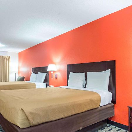 Econo Lodge לורל מראה חיצוני תמונה