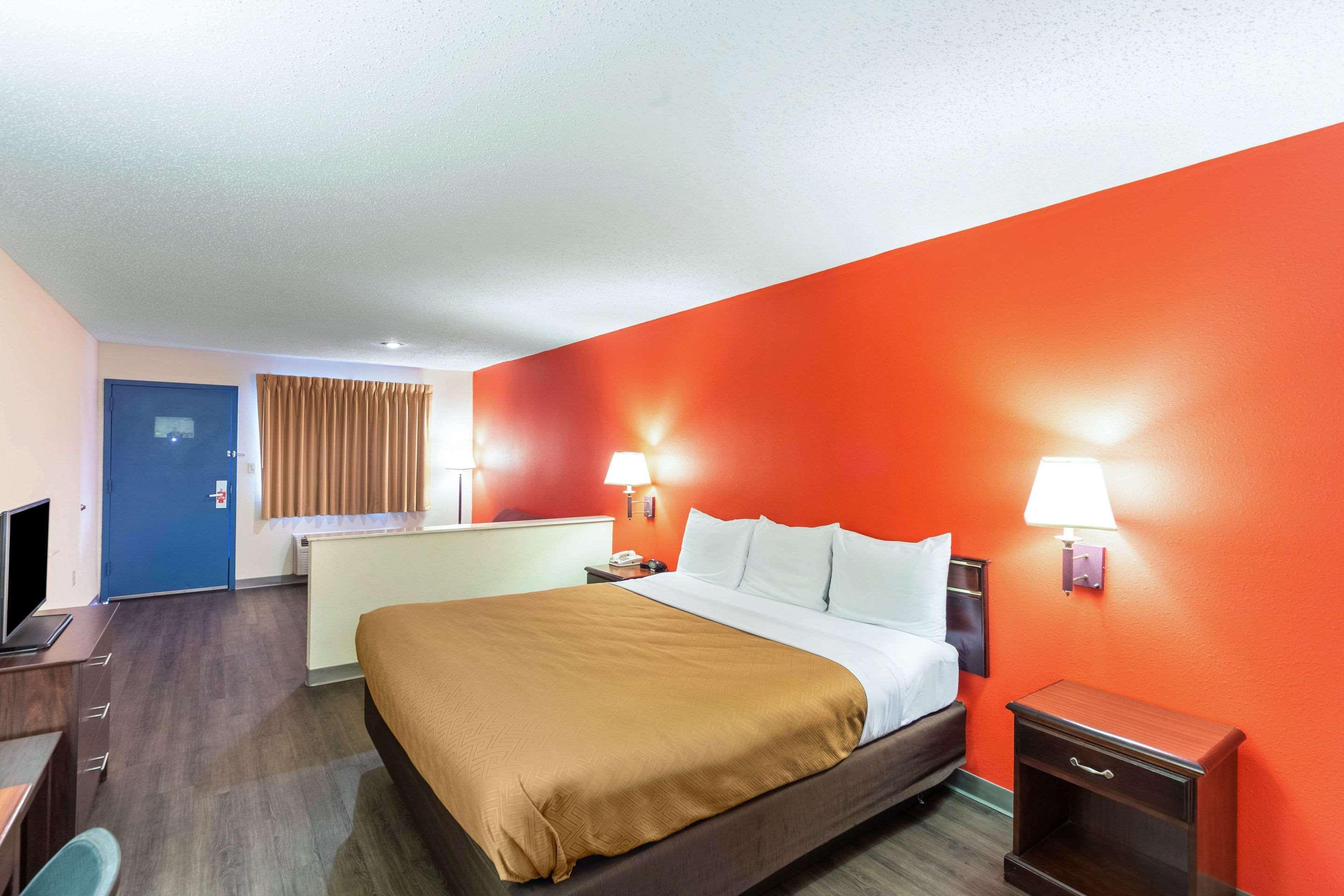 Econo Lodge לורל מראה חיצוני תמונה