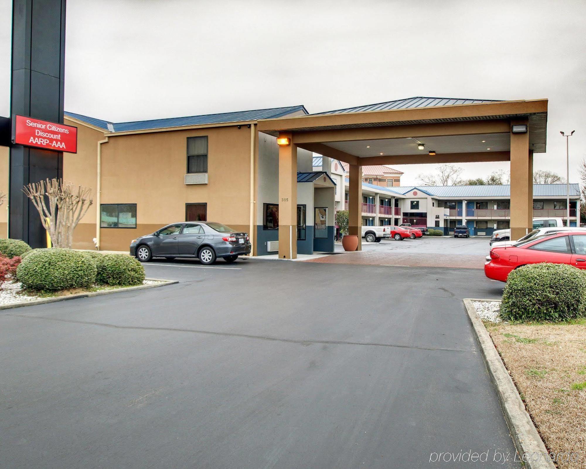 Econo Lodge לורל מראה חיצוני תמונה